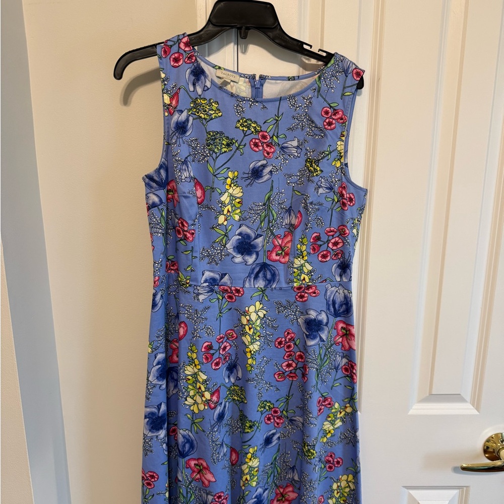 🌸  Talbots Blue Floral Dress